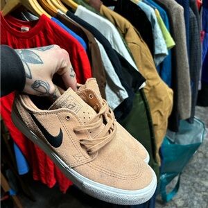 Nike sb janoski